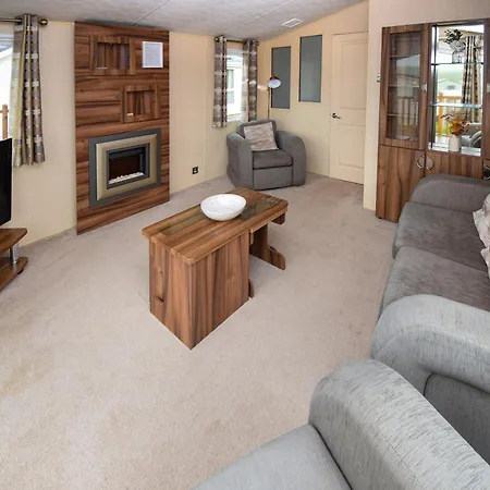 Forest Retreat * Plumbland