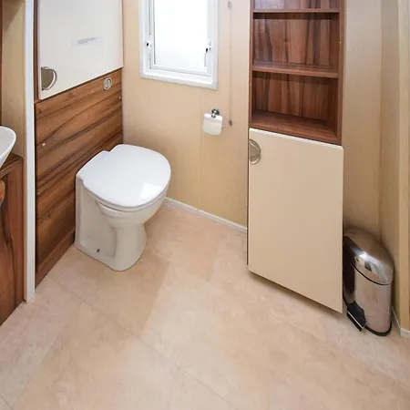 Forest Retreat * Plumbland